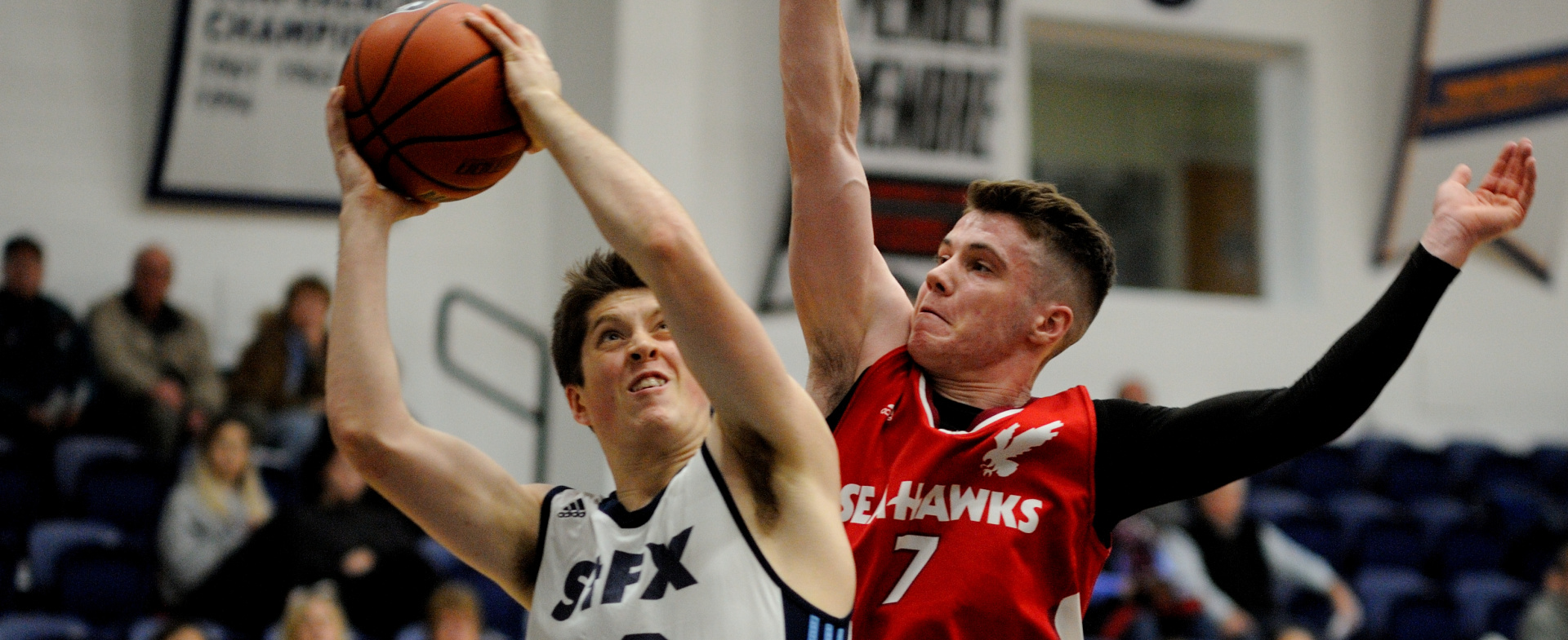 Sea-Hawks split series with X-Men