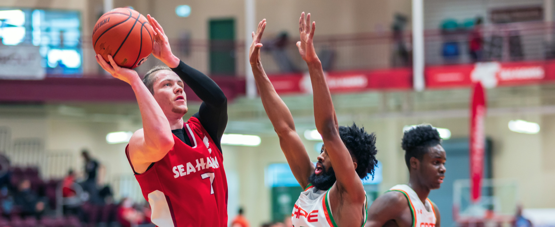 Memorial Sea-Hawks Top Cape Breton