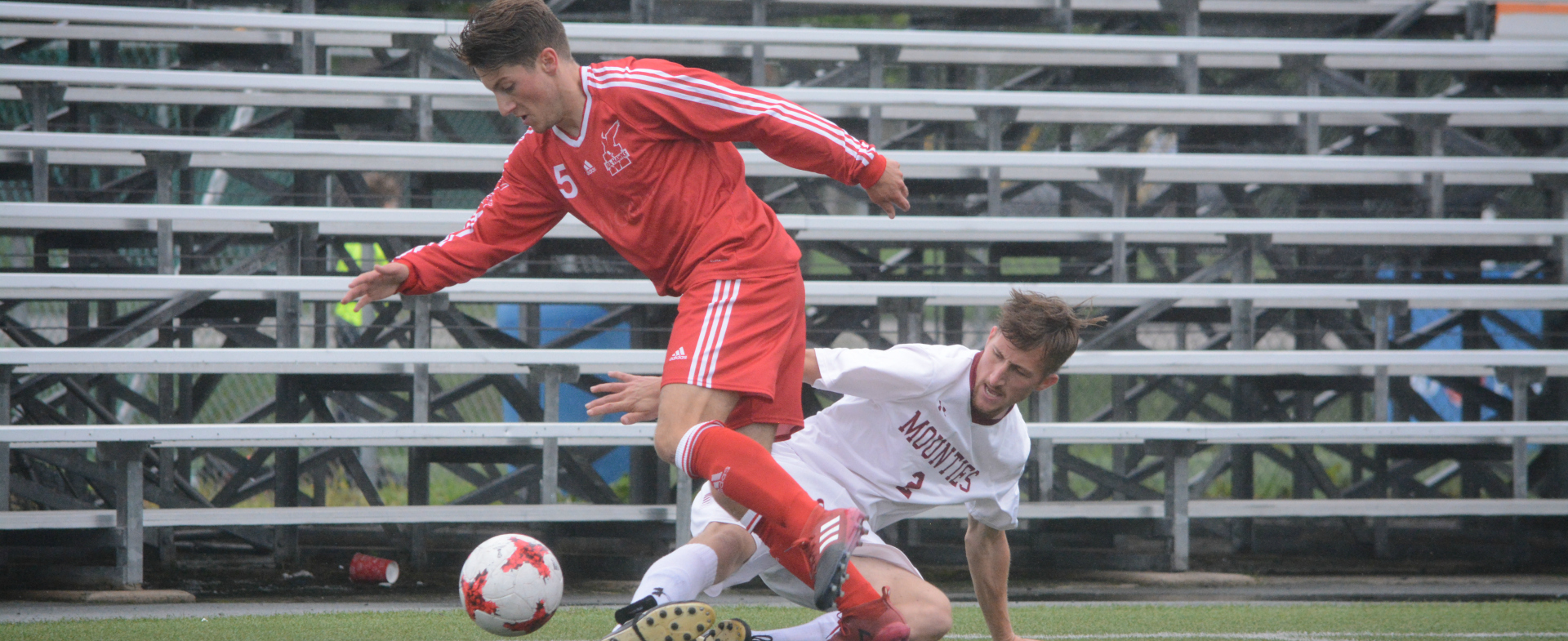 Sea-Hawks Soar Past Mounties for Sweep