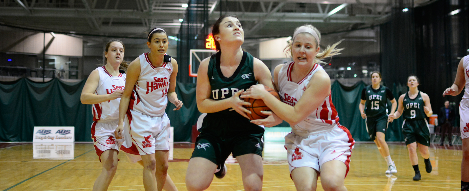 Panthers Edge Sea-Hawks by 2