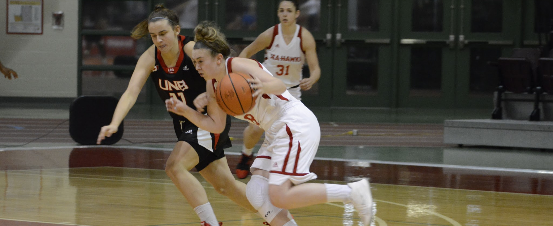 Sea-Hawks Visit the Capers
