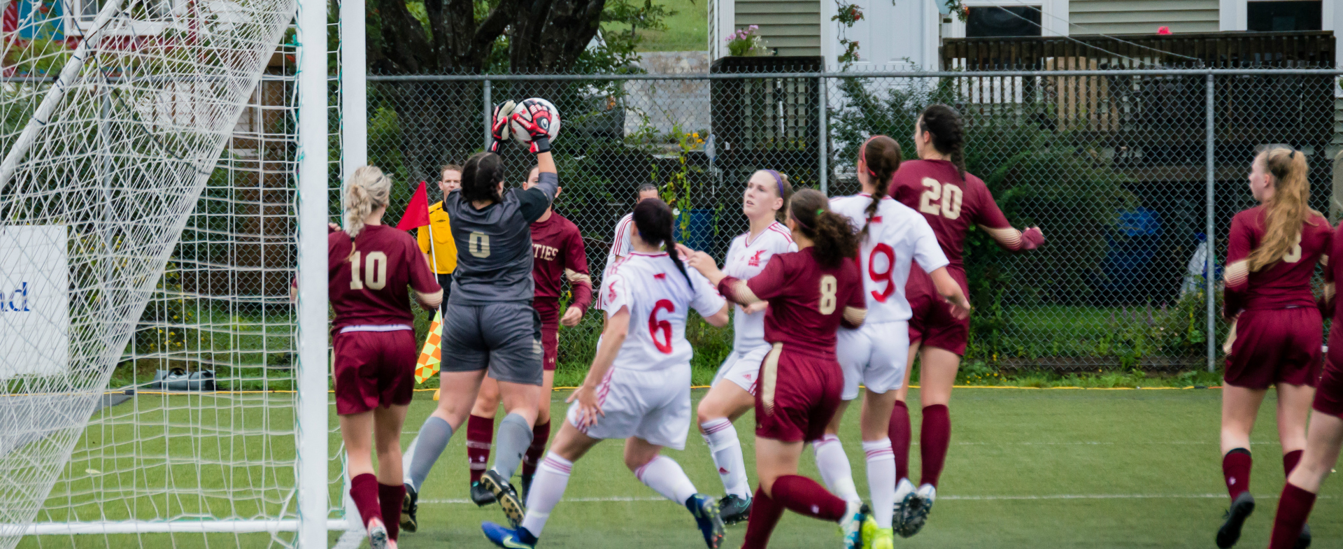 Sea-Hawks Score 9-0 Victory Over Mounties