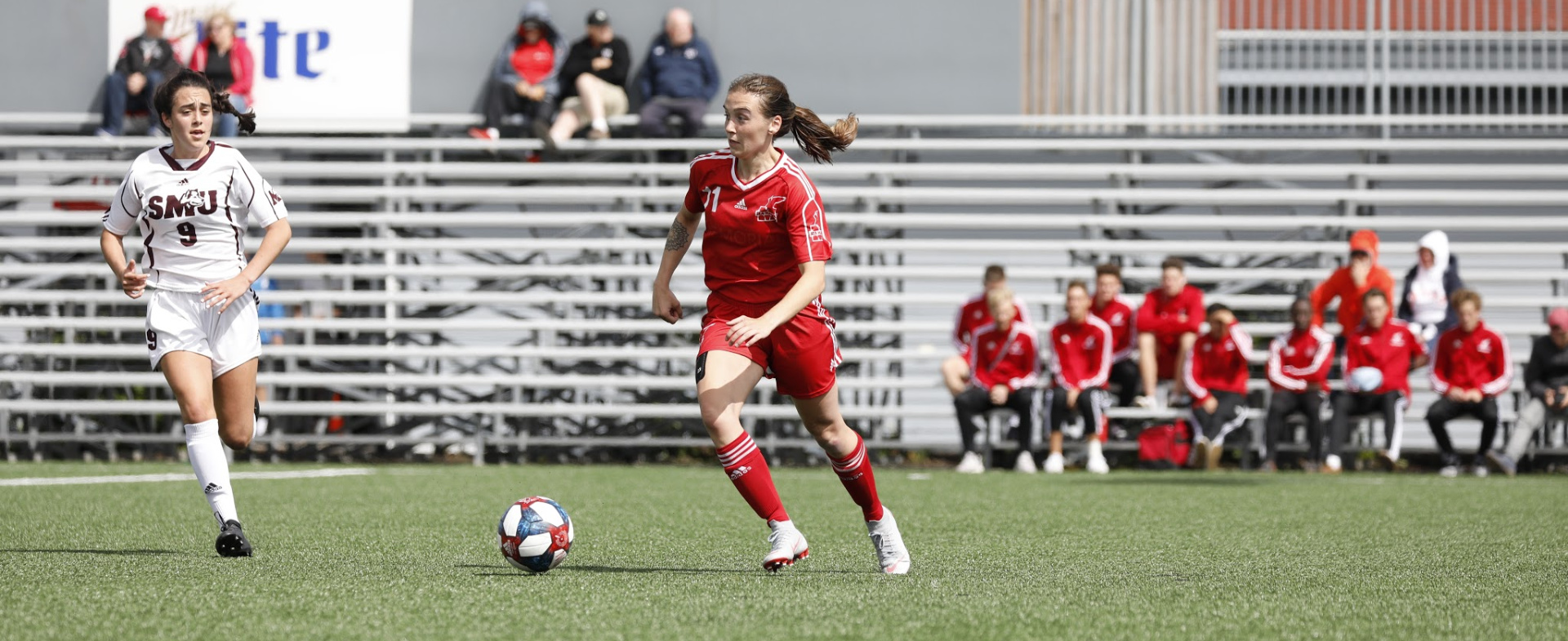 Sea-Hawks Sweep Huskies