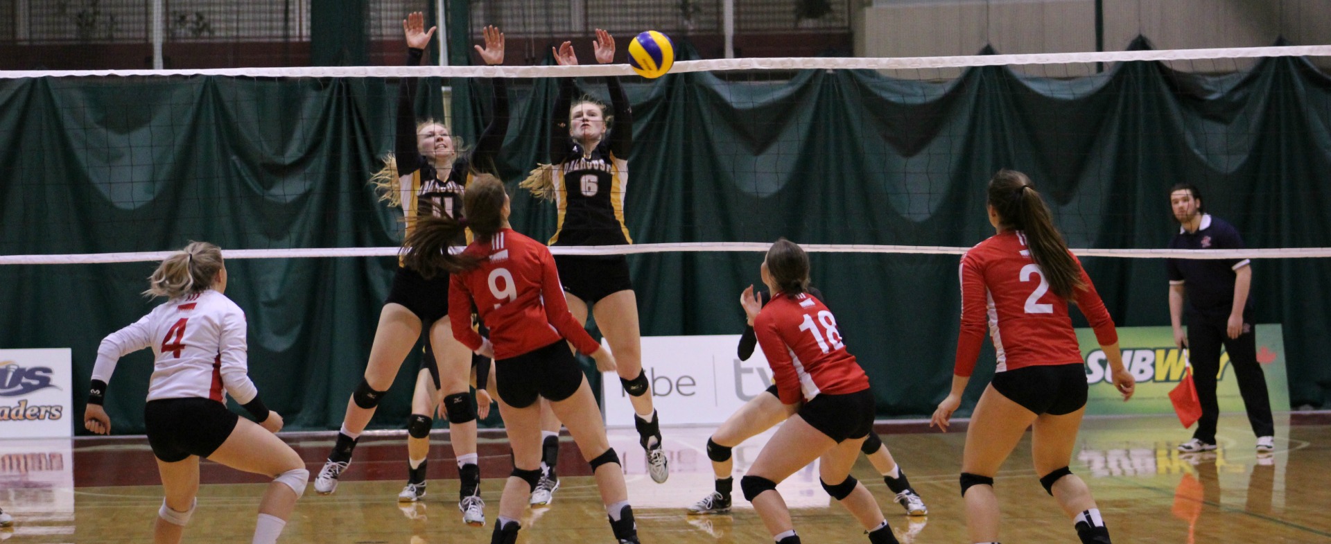 Tigers edge Sea-Hawks in 5 Sets